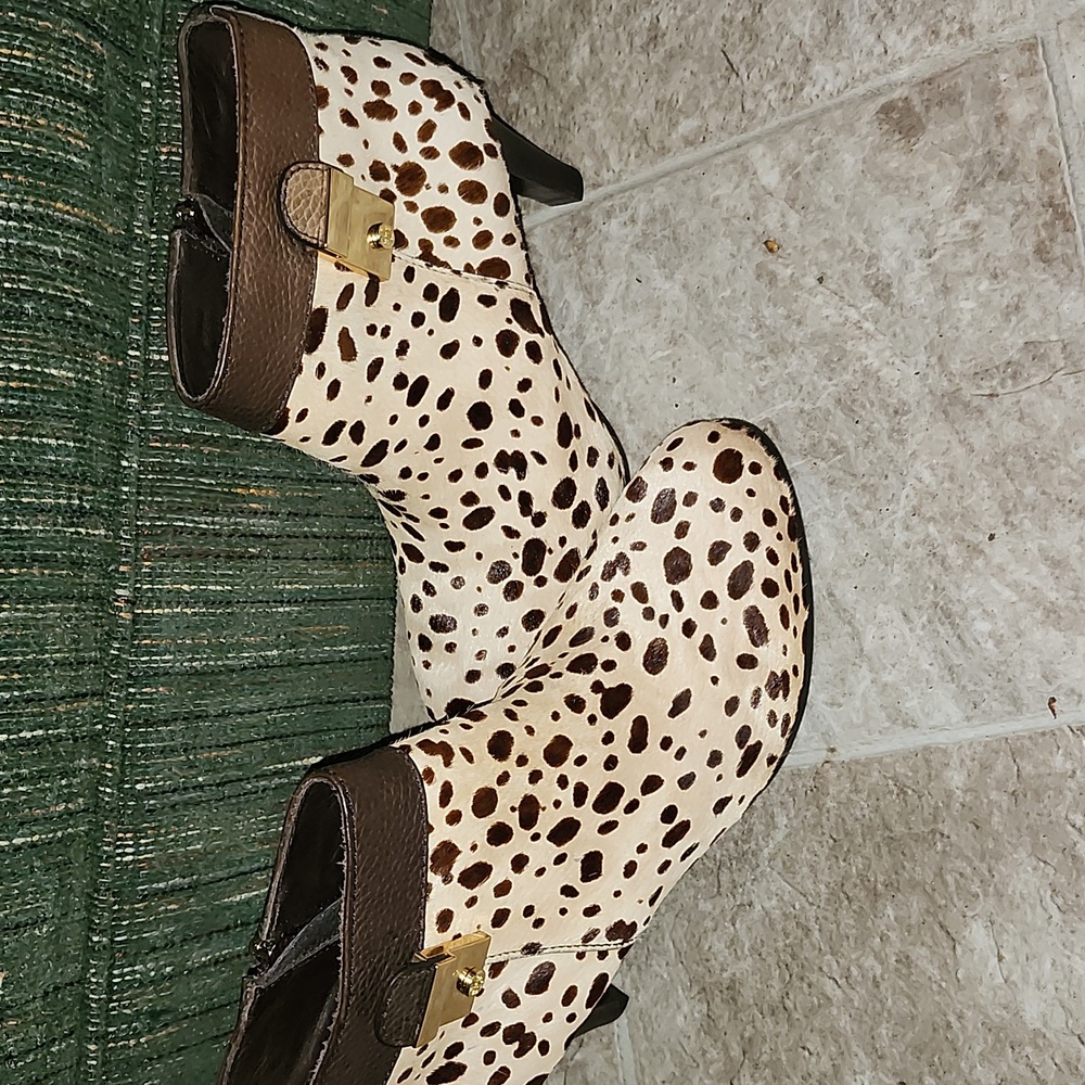 TORY BURCH Spike Heeled Leopard Print Pony Hair Booties, EEUC, Size 9M